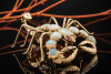 Großer Skorpion Brosche Anhänger Nadel mit Opal und Rubin 750er Gelbgold 