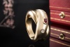 Cartier Vintage Ring mit Rubin und 2 Diamanten Massiv 750er Gelbgold OVP 