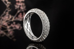 Bandring Memoire Ring mit 3 Reihen Diamanten 2,22 Carat in Weißgold 750