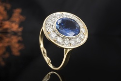 Vintage Saphir Ring Oval Royales Design mit Diamanten in 750er Gelbgold