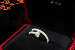Cartier Juste un Clou Ring mit 241 Diamanten Weißgold 750 Gr 60 Full Set