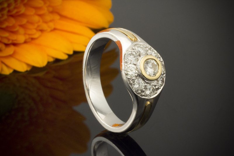 Bicolor BrillantRing Ring mit Brillanten Top Wesselton in Gelbgold Weißgold 750 