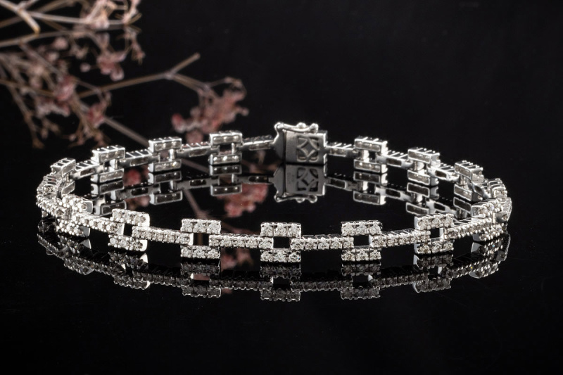 Diamant Armband Eckiges Glieder Design mit Brillanten in Weißgold 750 