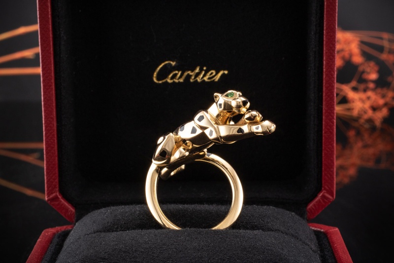 Cartier Ring Panthere de Cartier mit Onyx Lack Tsavorit in Gelbgold 750 