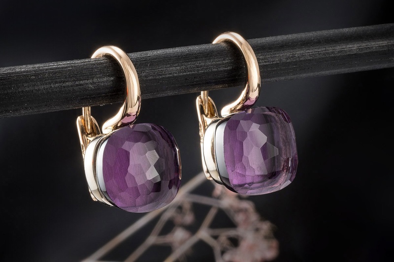 Pomellato Ohrringe Ohrstecker Nudo Classic mit Amethyst Lila in Gold 750 