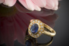 Klassiker 1 Ct. Saphir Ring mit funkelnden Brillanten in 750er Gelbgold 