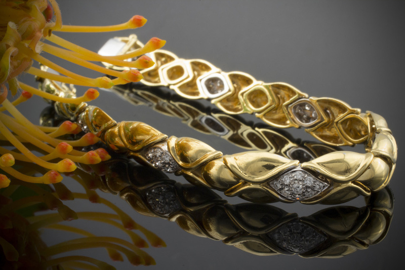 Klassische Goldschmiedearbeit Armband mit Brillanten 750er Gelbgold 