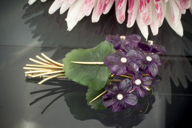 Alte Brosche / Nadel BLUME mit Amethyst & Diamanten beweglich 585er Gelbgold  