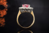Ring mit Pink Turmalin Bufftop und Diamanten 750er Rosegold und Weißgold 