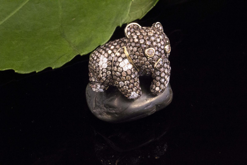 Koala Tier Motiv Ring Gold mit feurigen Brillanten