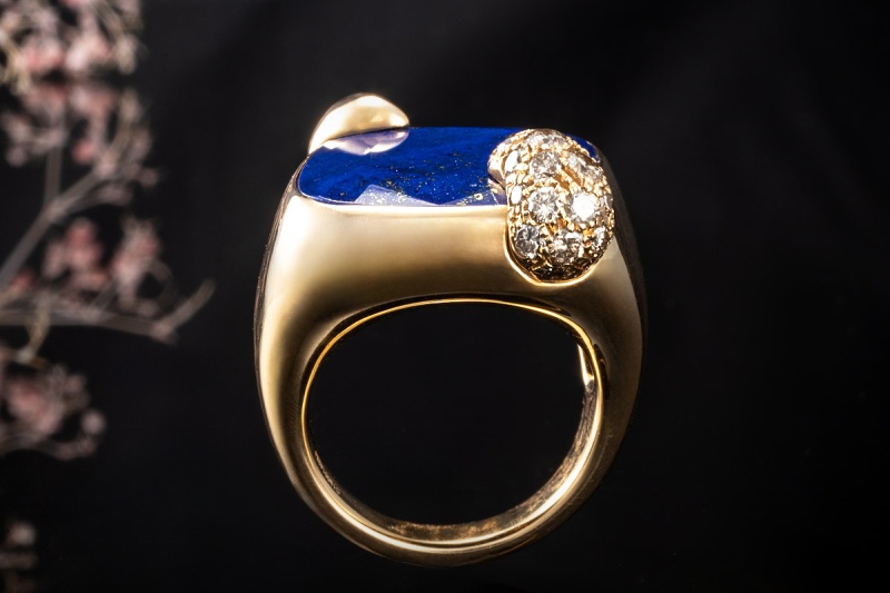 Pomellato Ring Ritratto Lapislazuli und Diamanten Massiv in Gelbgold 750 