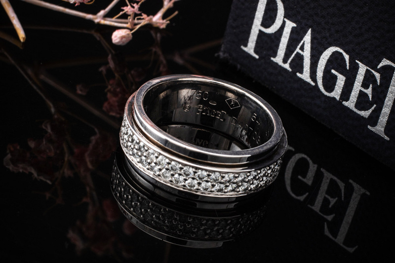 Piaget Possession Ring Drehring mit 1,2 ct. Brillanten in Weißgold Gr 54 