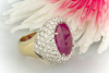 Imposanter Rubin in Ring mit Diamanten Brillanten VSI in 750er Gelbgold 