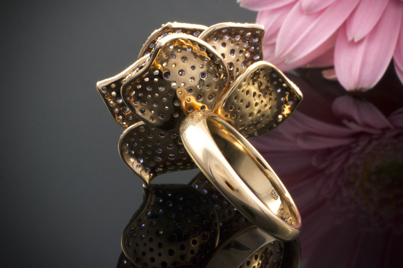 BLUME BLÜTE Ring mit SAPHIR & Brillanten 7CT in 750er Rotgold  