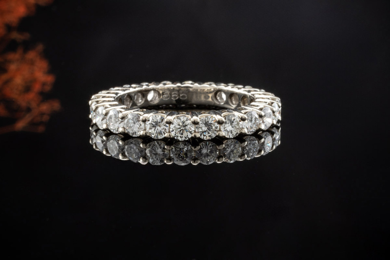 Memoire Ring mit Diamanten Brillanten Zeitloser Klassiker in Weißgold 56 