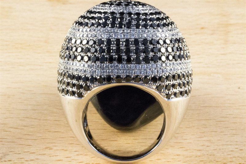 Imposanter 750 Weißgold Ring mit 10 Diamanten Exklusiv 