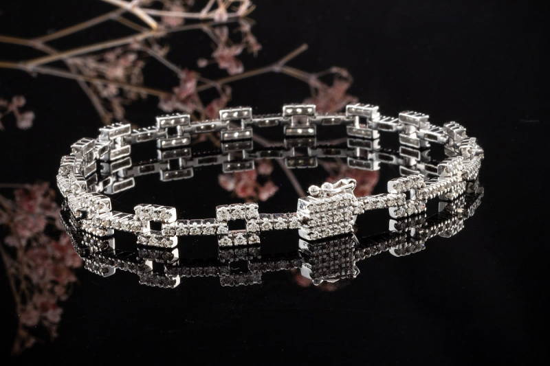 Diamant Armband Eckiges Glieder Design mit Brillanten in Weißgold 750 