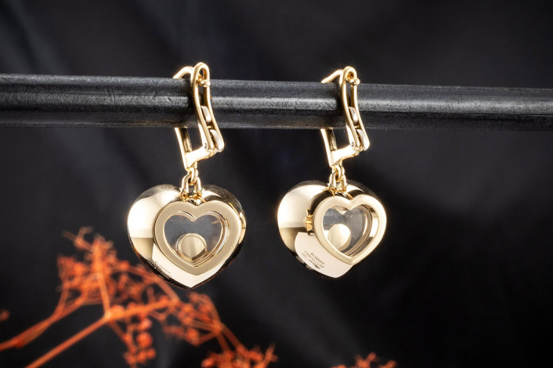 Chopard Happy Diamonds Hearts Ohrstecker Herz Ohrringe Diamanten in Gold 