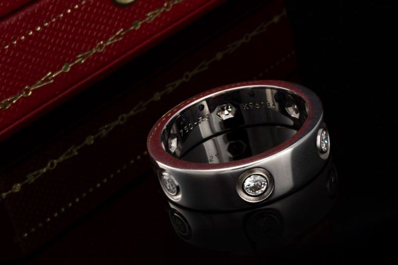 Cartier Love Ring mit 6 Diamanten in 750er Weißgold Großes Modell 54 OVP 