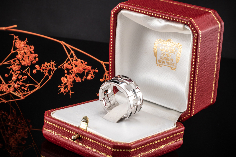 cartier kiss of the dragon ring