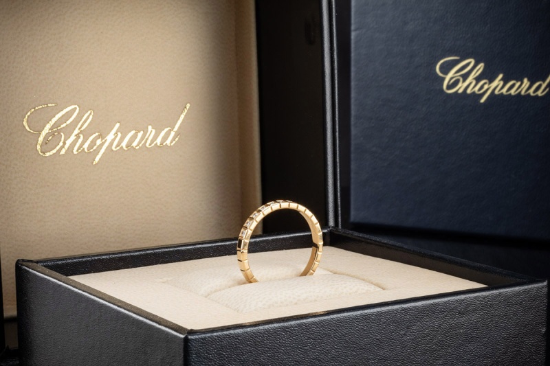 Chopard Ice Cube Ring Ethisches Gelbgold 750 Halb gefasst mit Diamanten 