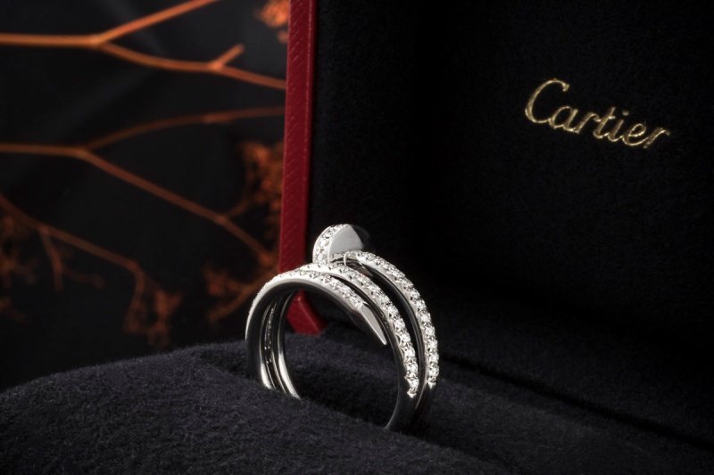 Cartier Juste un Clou Ring mit 77 Diamanten in Weißgold 750 Größe 53 OVP 