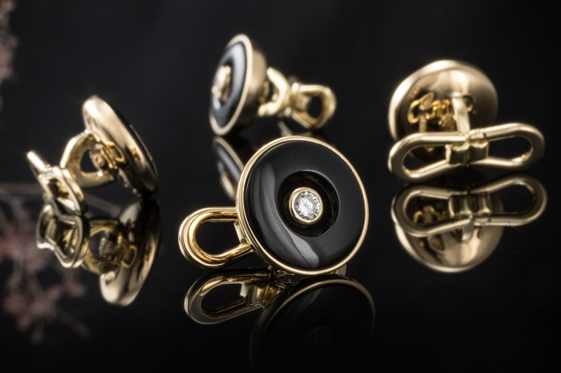 BVLGARI Smoking Knöpfe Manschettenknöpfe Onyx und Diamanten Gelbgold 750 