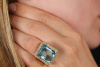 Aquamarin Klassiker Ring Goldschmiedearbeit mit Diamant Gelbgold Rotgold 